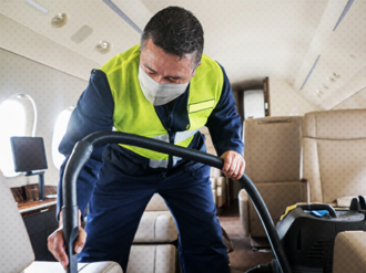 Atualização dos protocolos de limpeza e segurança em aeroportos