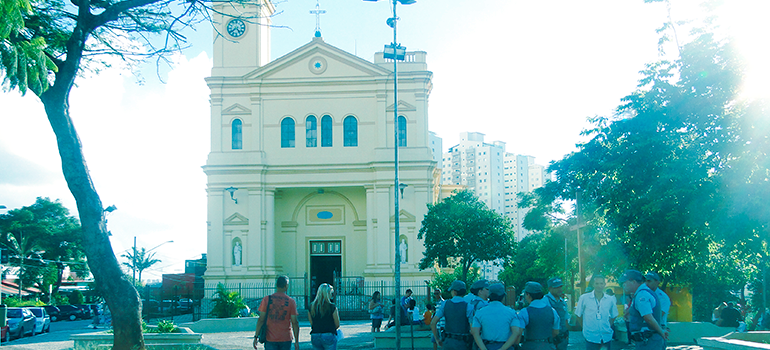 Pontos turísticos da ZN: Largo da Matriz e Igreja da Freguesia do Ó