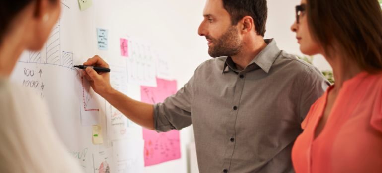 Black Friday nas Feiras de Negócios: estratégias e oportunidades